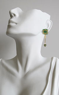 aventurine, black diamond and tourmaline statement earring // Courtesan's Earring // Tessa Packard // 18ct yellow gold