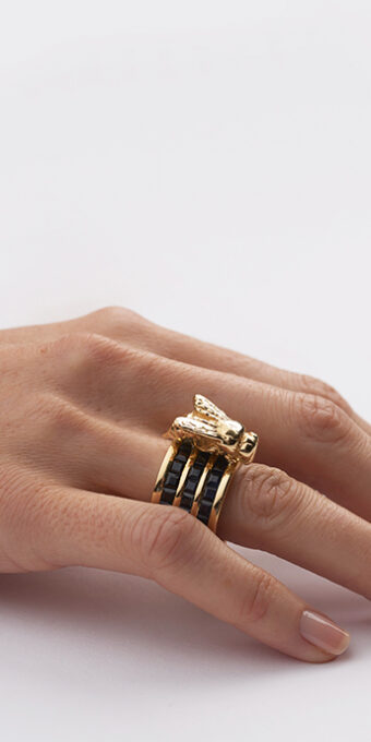 gold bee cocktail ring