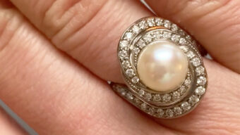 diamond and pearl cocktail ring