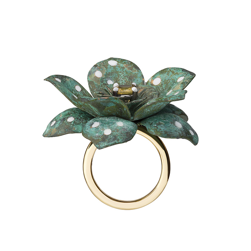 statement brass gold and yellow sapphire flower cocktail ring