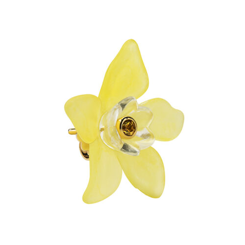 yellow lucite flower earrings with sapphire studs