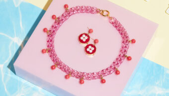 pink chain lucite plastic necklace and rising earrings
