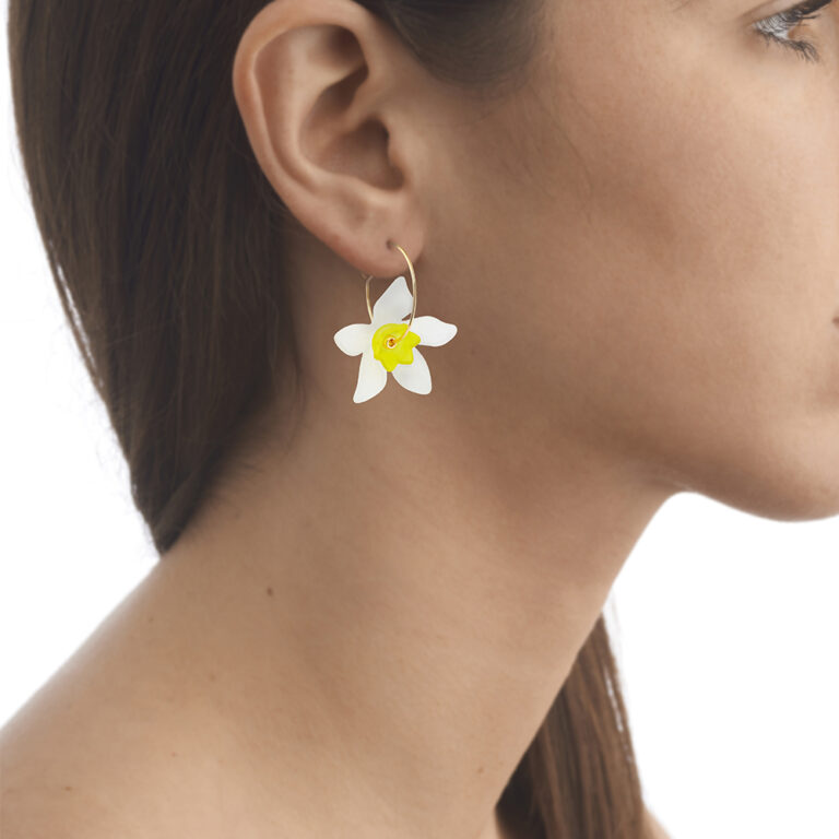 tessa packard hoop flower earrings